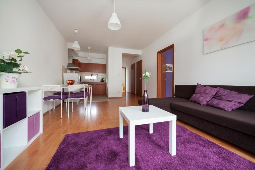 Stellar Aparthotel 3*